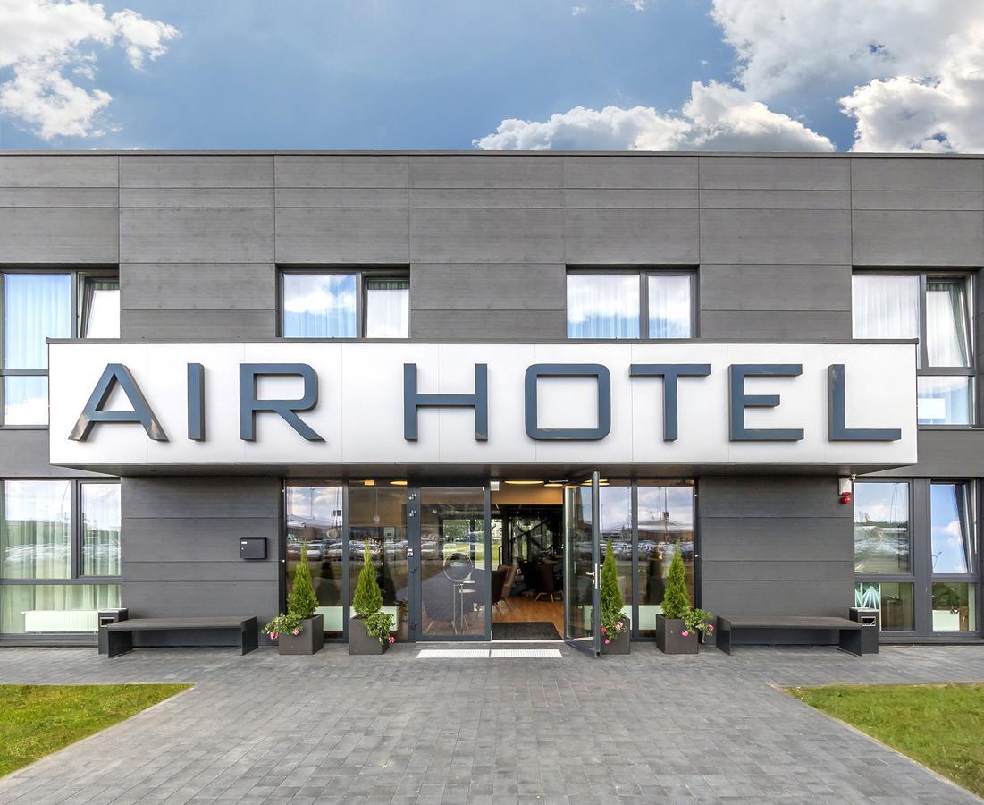 Air Hotel Karmelava Екстер'єр фото